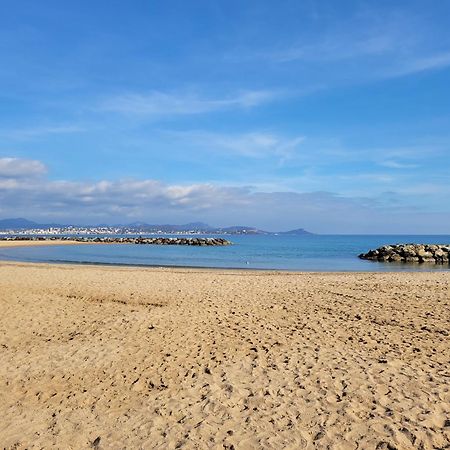 Appartement L'Evasion, Vue Mer, Plages A Pied Fréjus 外观 照片